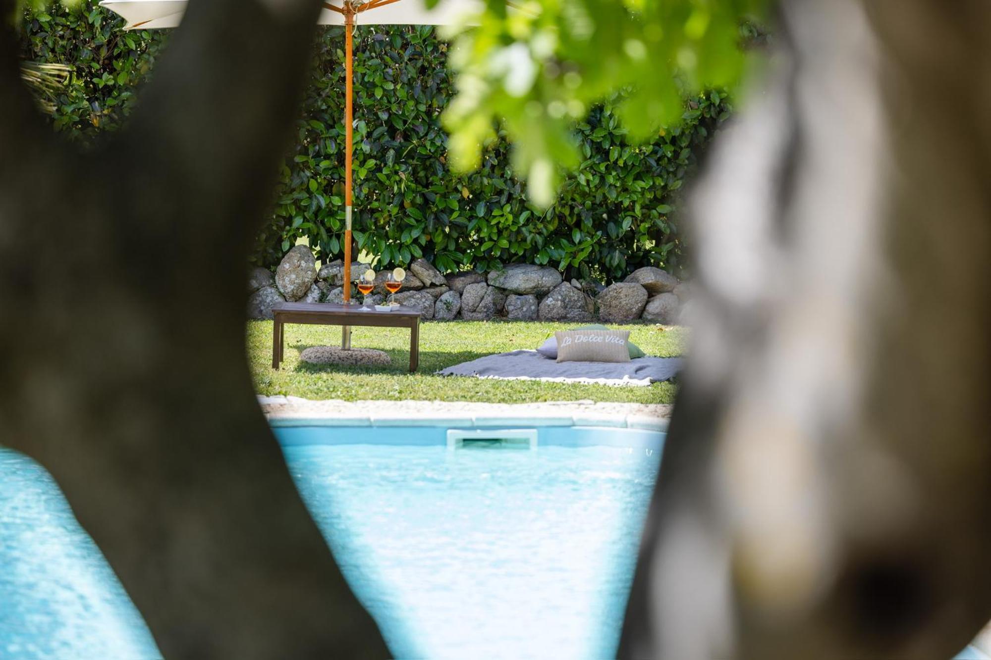 Villa Niloan Олбия Екстериор снимка