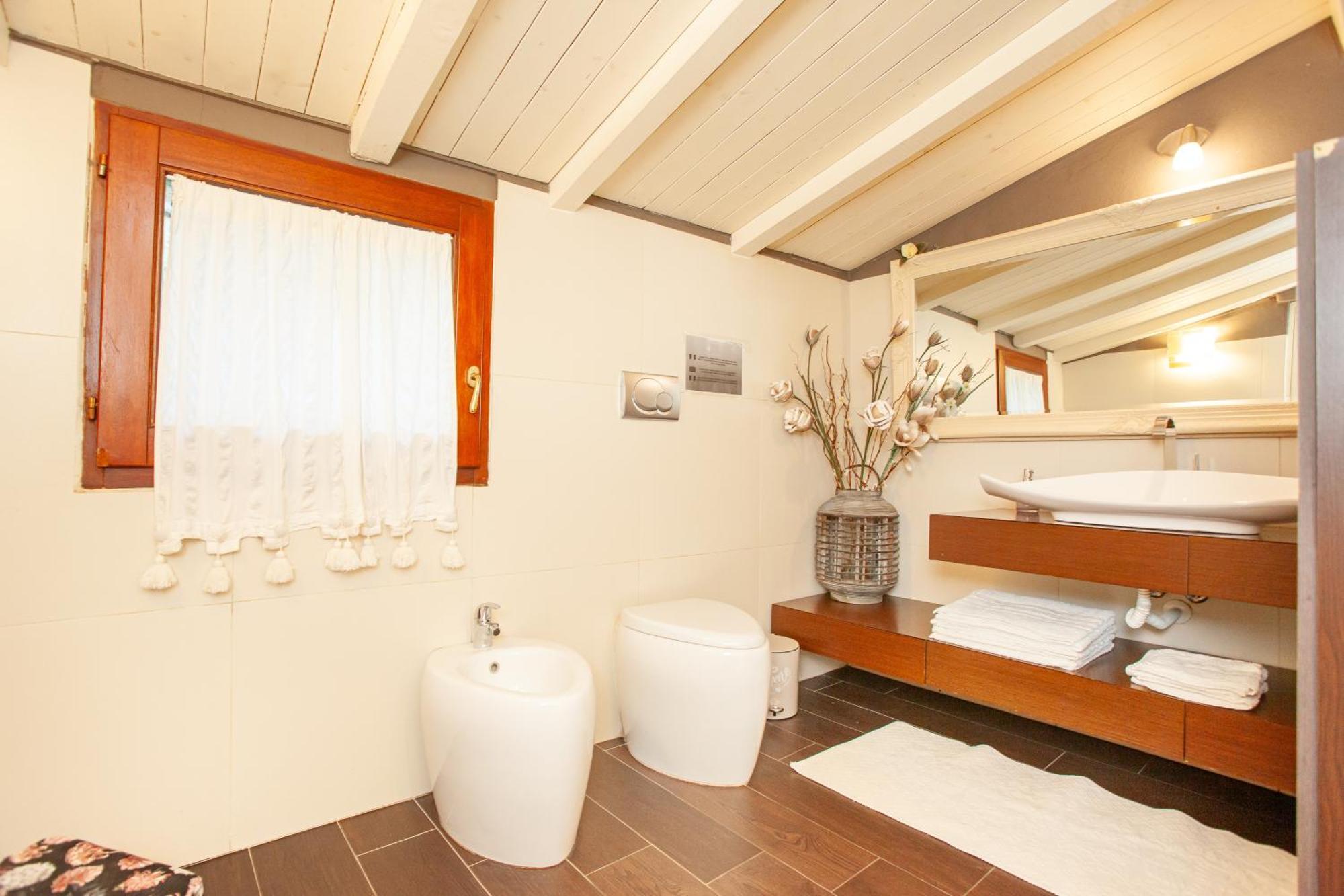 Villa Niloan Олбия Екстериор снимка