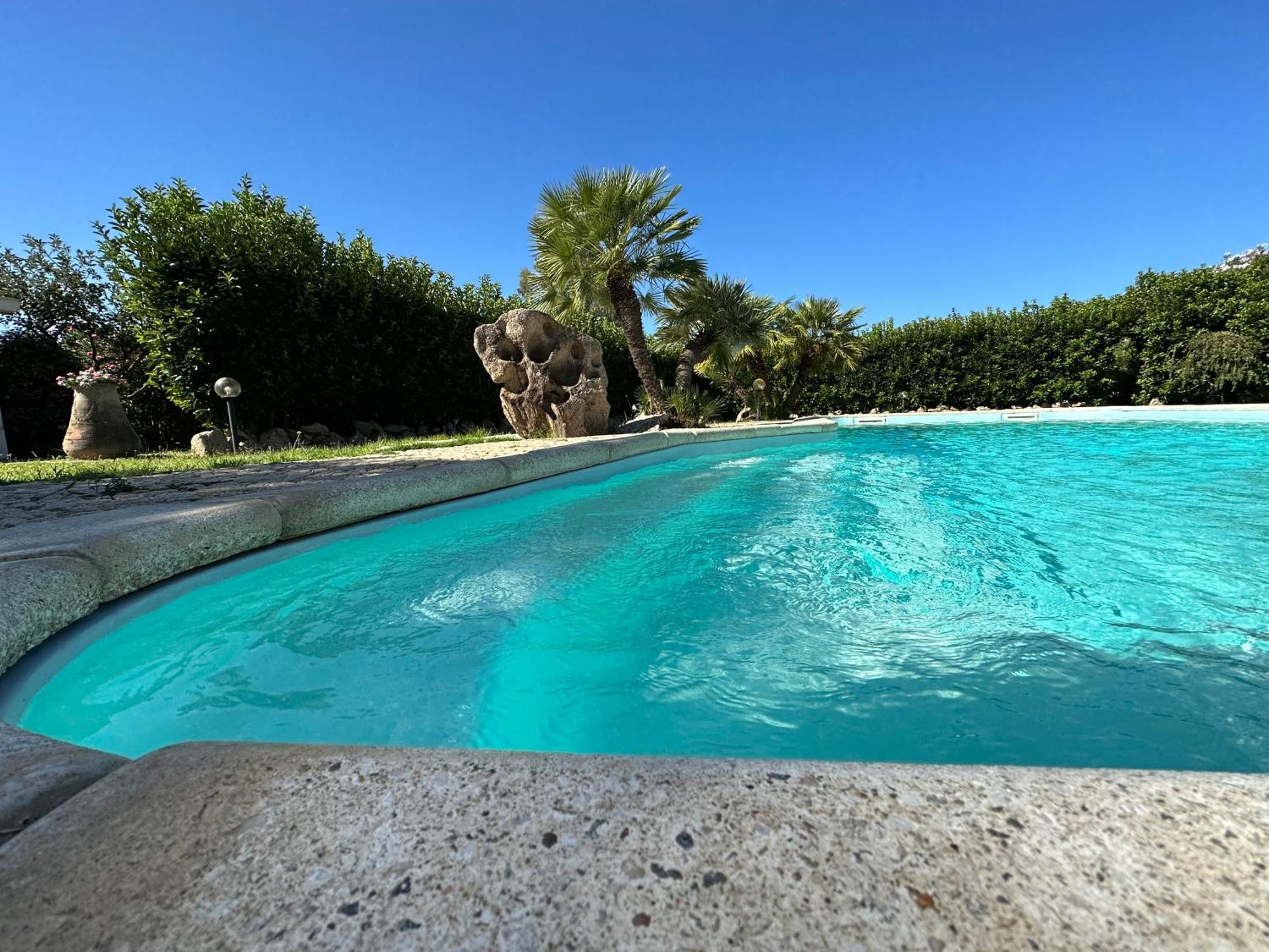 Villa Niloan Олбия Екстериор снимка